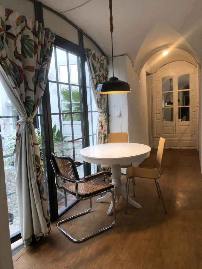 Apartamentos Tukasa Vintage กาเซเรส ภายนอก รูปภาพ