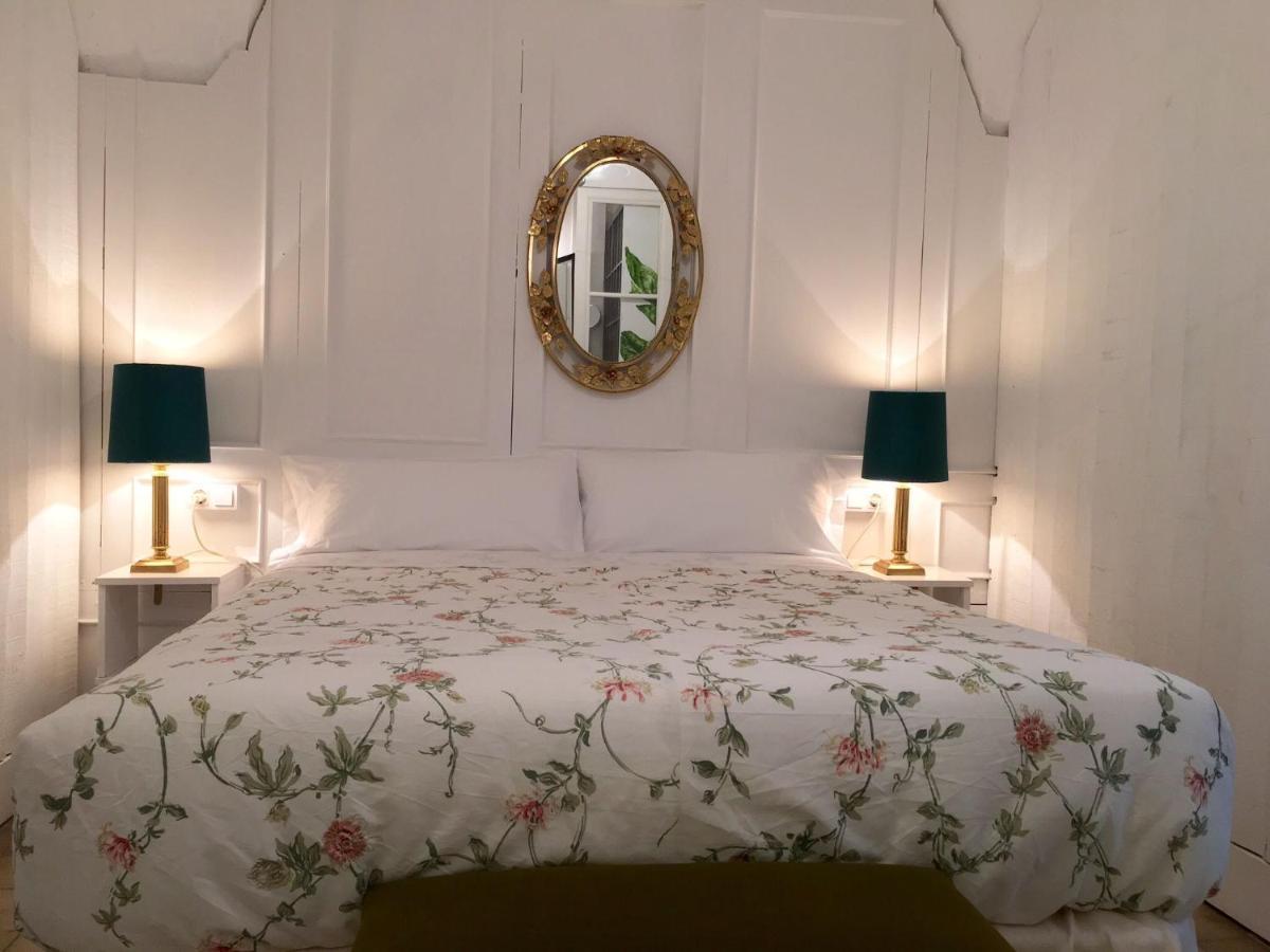 Apartamentos Tukasa Vintage กาเซเรส ภายนอก รูปภาพ