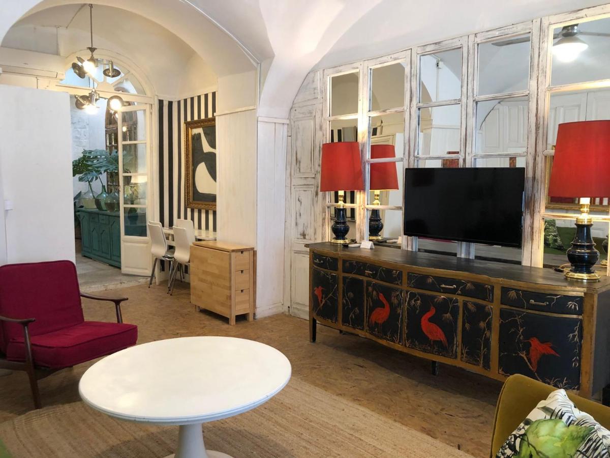 Apartamentos Tukasa Vintage กาเซเรส ภายนอก รูปภาพ